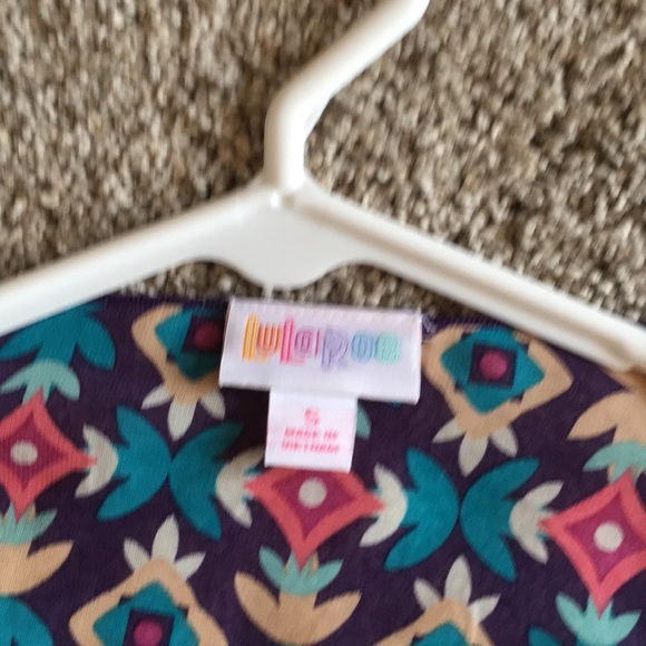 Size small kimono - Picture 2 of 2